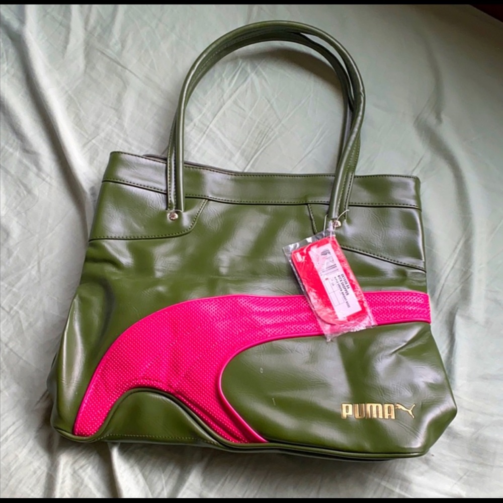 ⭐️NWT PUMA AWESOME green/pink shoulder tote bag!! ⭐️